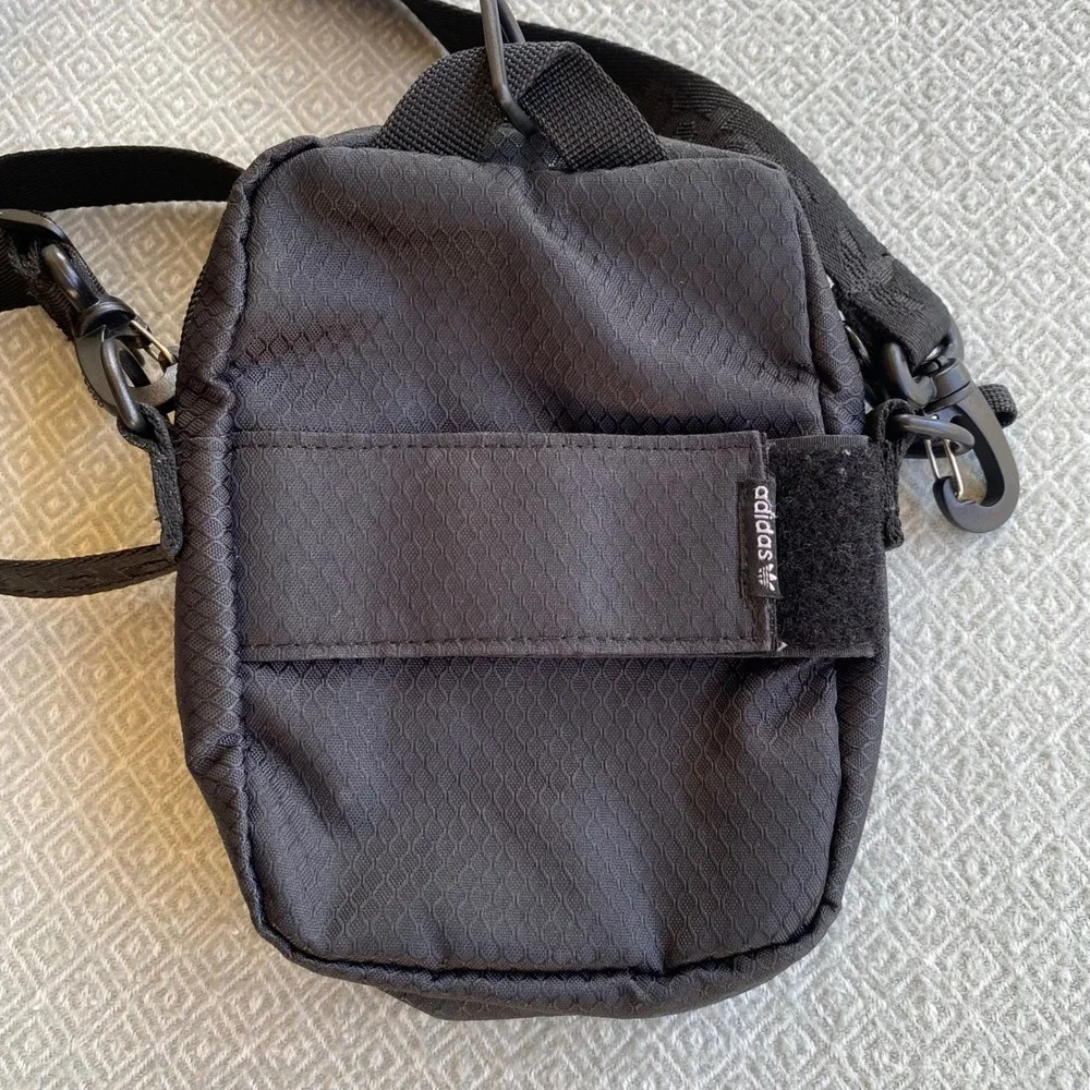 Adidas Crossbody Bag Women Small Black Originals Festival Bag Ripstop Logo Strap